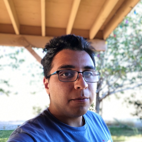 Poshmark profile picture for @mrlost